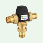 Thermostatmischventil für Notduschen